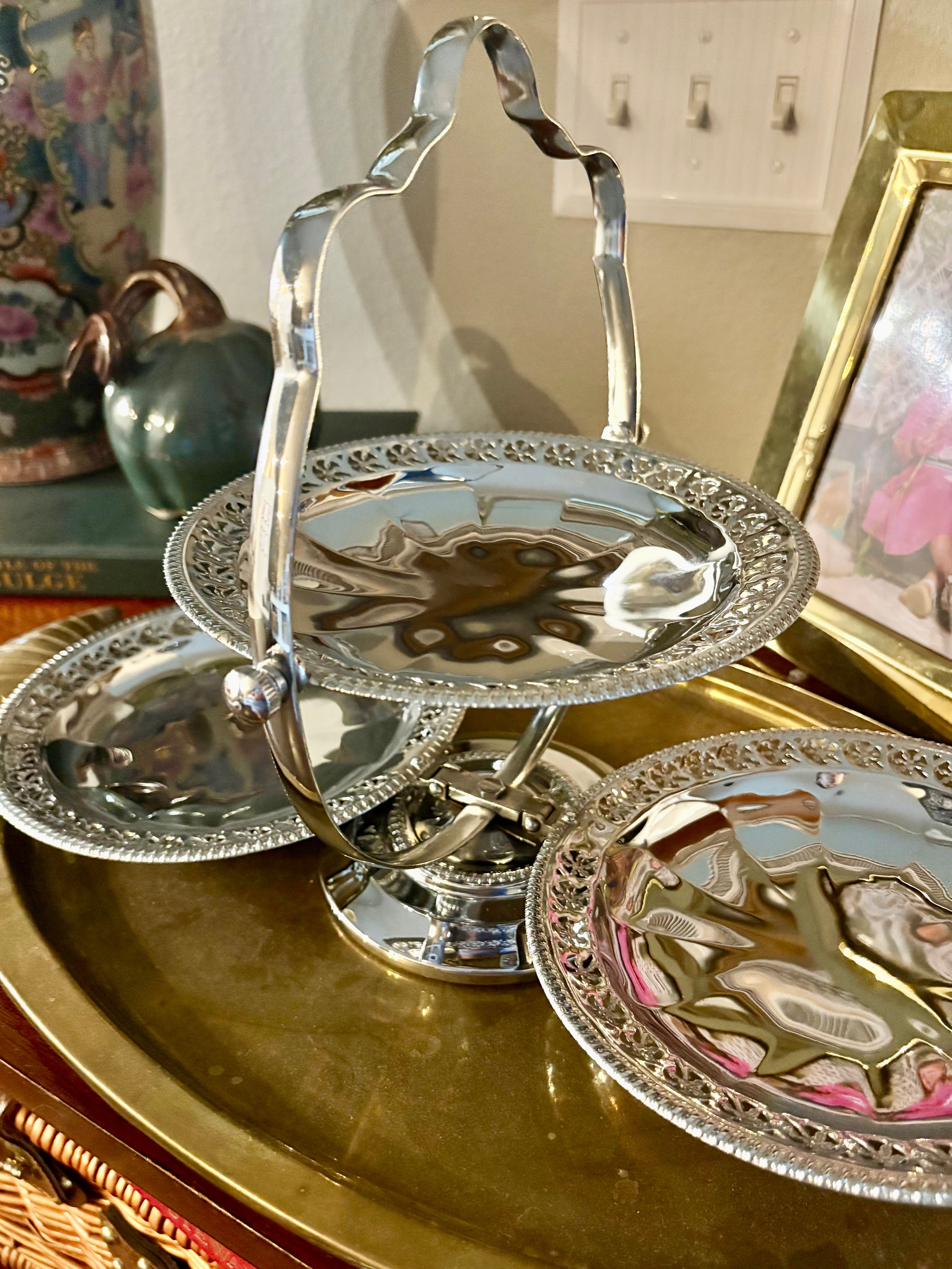English Folding Appetizer/Dessert Server